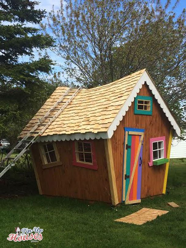 playhouse for kids full of colors
