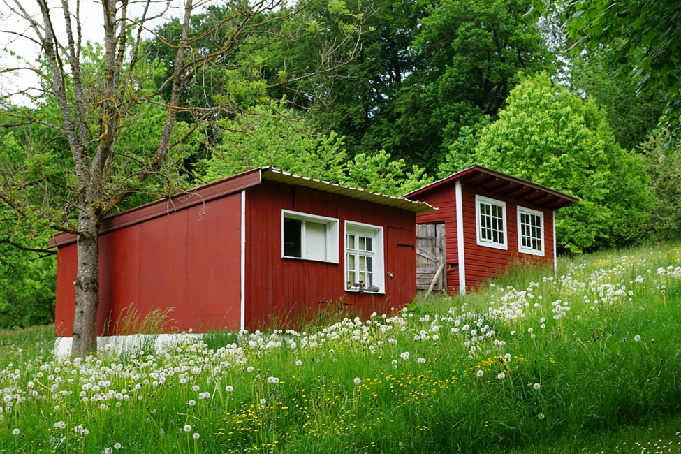 The Ultimate Guide To Efficient Tiny House Roof Design Small Wooden