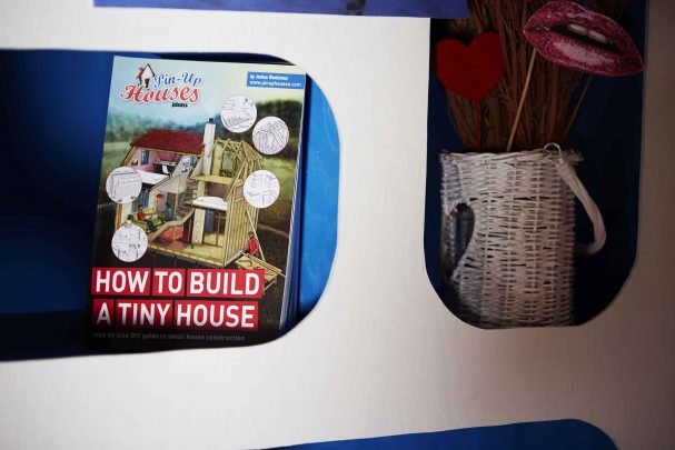 prefab tiny houses book