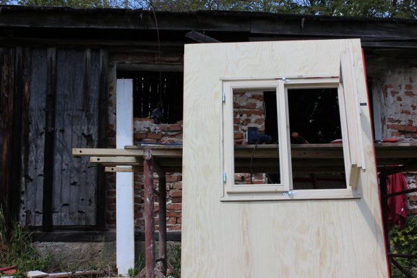 DIY houses wall panel with window